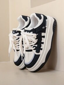 女性厚底白色運動鞋,學生休閒運動鞋,百搭風格 - 黑與白 - 查看 1