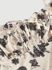 SHEIN MOD In hoa Nếp gấp Phần Ngực Fringe Hem Váy Dây - Màu be - Xem 3