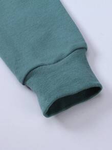 Conjunto de pijamas de manga comprida com estampa de desenho animado para menino