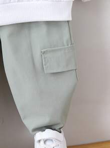 SHEIN 男小童字母圖案套頭衫和長褲和翻蓋口袋夾克背心 - 彩色 - 查看 6