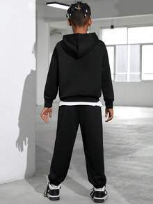 Cậu bé Tween Đồ họa Chữ cái Áo Hoodie & Quần thể thao - màu đen - Xem 2