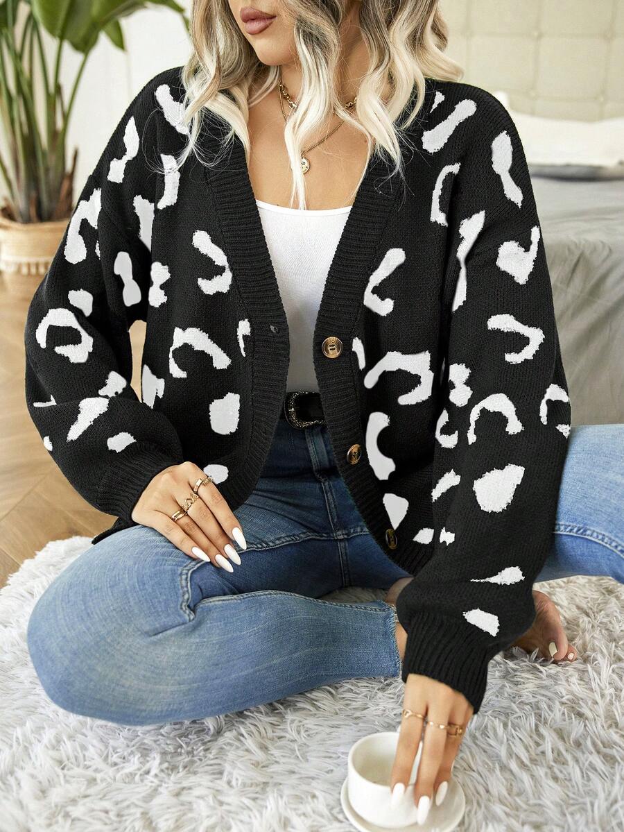 SHEIN LUNE 休閒前紐扣豹紋大碼開衫 - 黑與白 - 查看 1