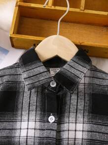 SHEIN 休閒前紐扣格子 標語女童（小）襯衫