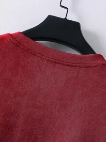 Manfinity Hypemode Men Plus Letter Patched Detail Drop Shoulder Tee