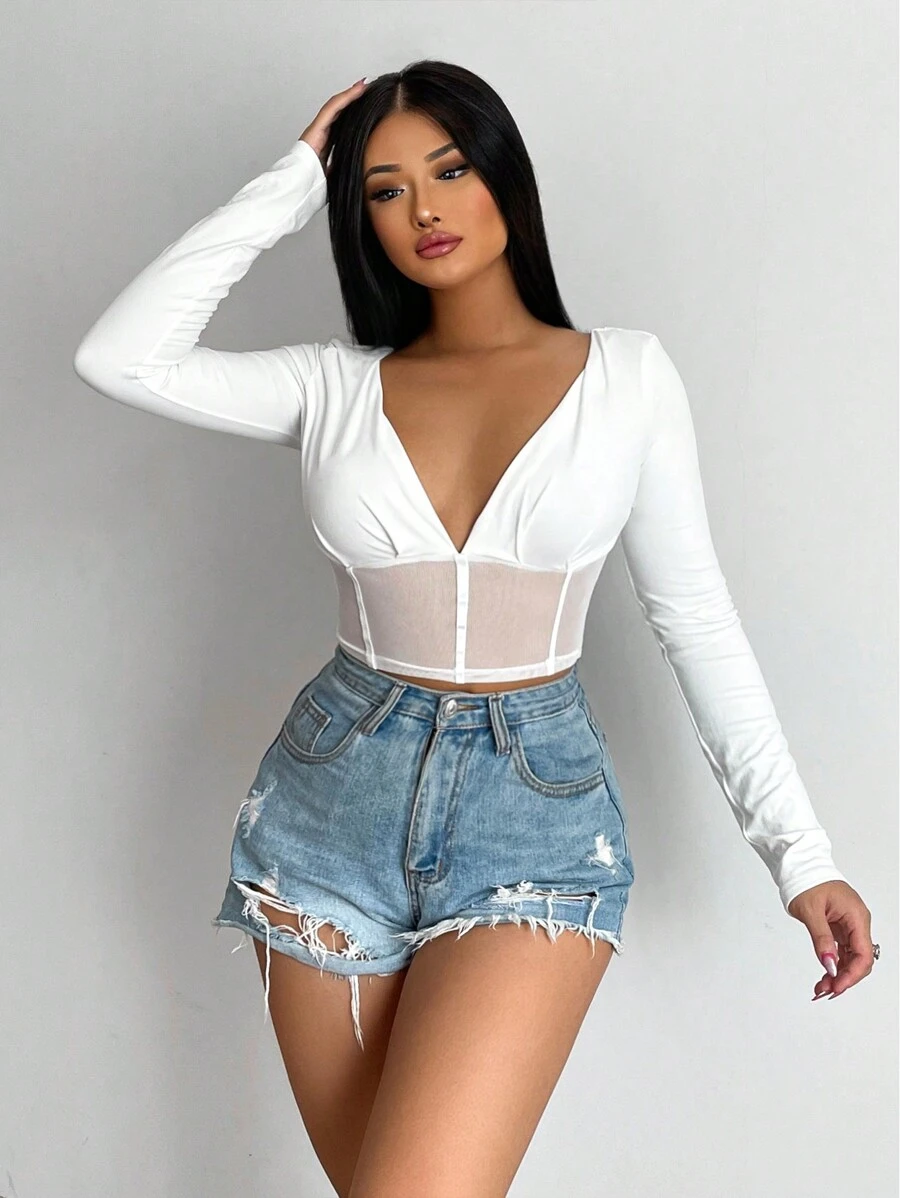 SHEIN SXY 深V領嵌入網紗短款T恤 - 白色 - 查看 1