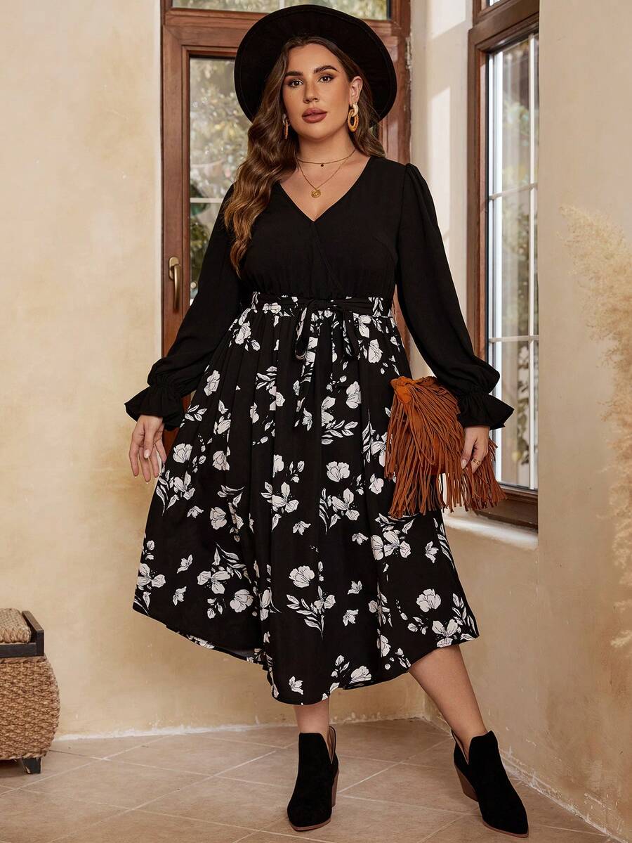 SHEIN VCAY 大碼印花喇叭袖繫腰帶洋裝 - 彩色 - 查看 1