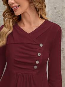 EMERY ROSE 不對稱領紐扣細節T恤 - 酒紅色 - 查看 3