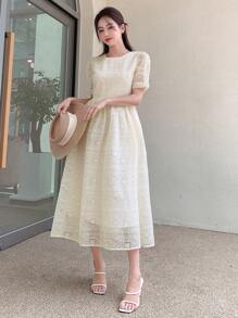 DAZY 素色泡泡袖蕾絲覆蓋連衣裙 - 米色 - 查看 6