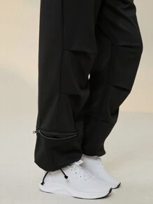 SHEIN Sports Pantalones deportivos de cintura con cordón con bolsillo oblicuo - Negro - Ver 5