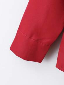 SHEIN Chico joven Camisa con diseño de parche de letra con pantalones sin camiseta