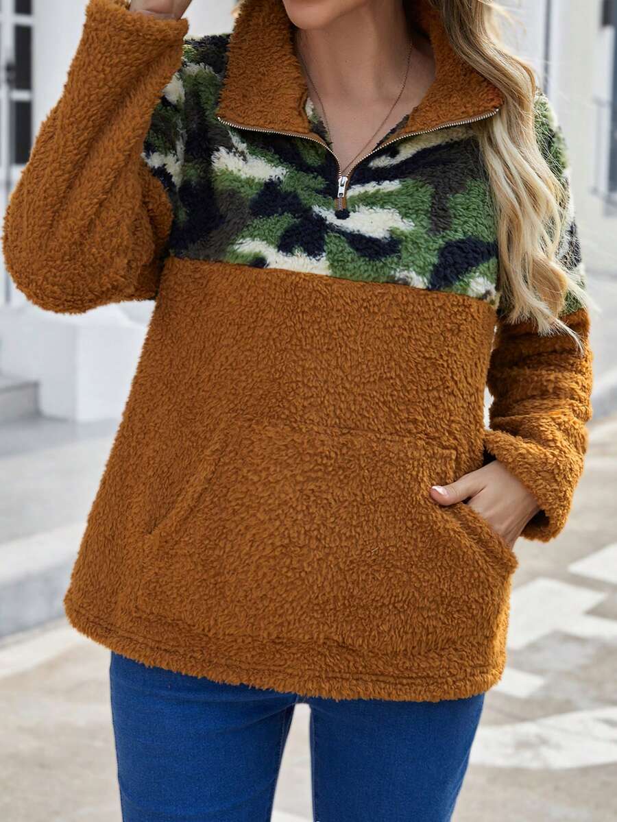 EMERY ROSE 迷彩印花袋鼠口袋毛茸茸運動衫 - 彩色 - 查看 1