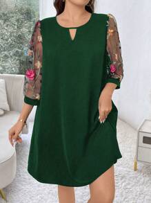 SHEIN LUNE Plus Floral Embroidery Mesh Lantern Sleeve Keyhole Neckline Dress - Dark Green - View 3