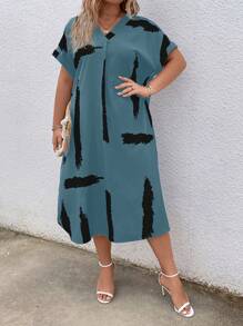 SHEIN LUNE 大码印花蝙蝠袖休闲束腰连衣裙 - 霧霾藍 - 查看 4