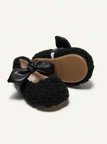 Lovely And Fun Bowknot Design Comfortable Non-Slip Soft Sole Baby Flats