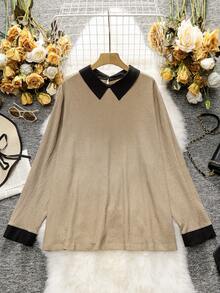 SHEIN CURVE+ 大碼拼接領後鎖孔襯衫 - 卡其色 - 查看 3