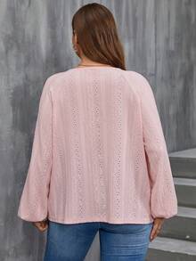 SHEIN Clasi Plus Eyelet Embroidery Contrast Lace Lantern Sleeve Tee - Pink - View 2