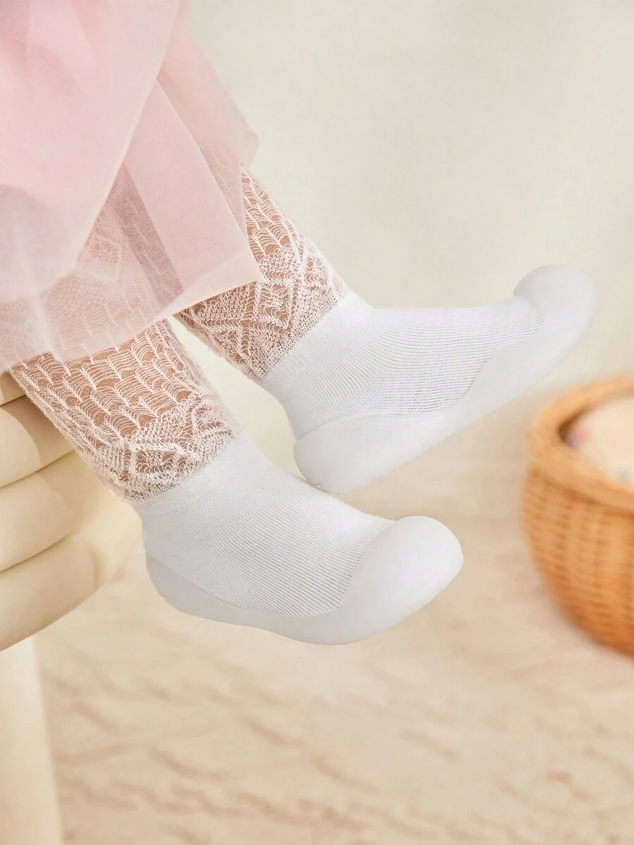 Đúng mốt & Niềm vui Trắng Thoáng khí Em bé Vớ Với Chống trượt Thể thao Giày Thiết kế - trắng - Xem 1