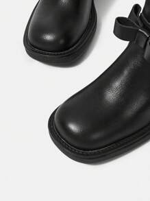 SheIn MOD 女性時尚休閒靴子適用於秋天和冬天 - 黑色 - 查看 4