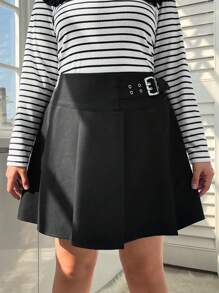 SHEIN MOD 大碼高腰搭扣細節百褶半身裙 - 黑色 - 查看 3