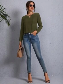 SHEIN Clasi Solid Keyhole Neckline Top - Army Green - View 6