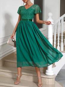 SHEIN Privé 蕾絲拼接蝴蝶袖雪紡洋裝 - 軍綠色 - 查看 1