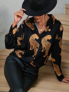 SHEIN Clasi Camisa con estampado de leopardo con botón delantero - Negro - Ver 5