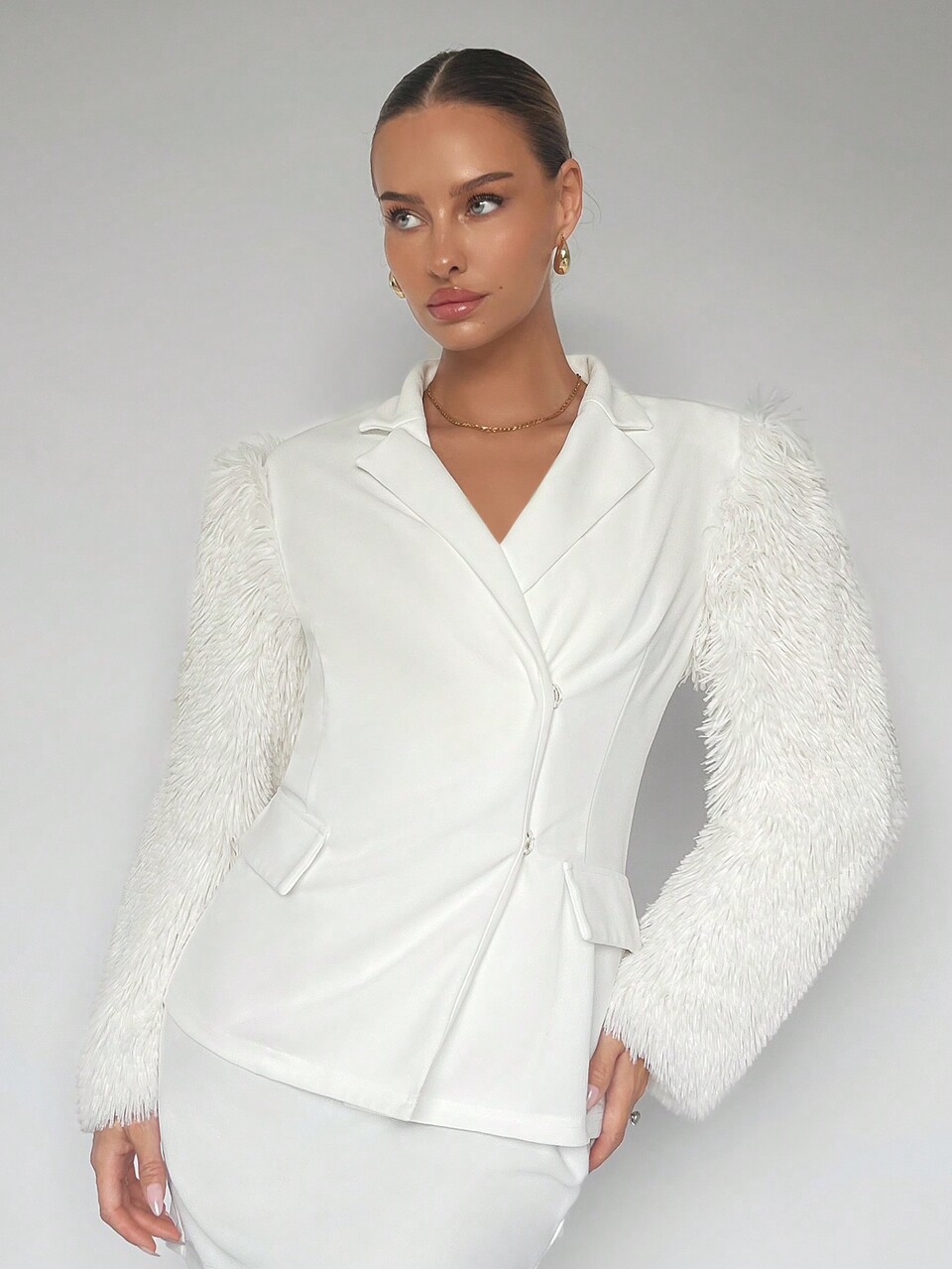 SHEIN Maija Fuzzy Panel Button Front Blazer
