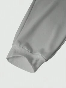 Manfinity Homme 男士字母圖案抽繩連帽衫和運動褲 - 淺灰色 - 查看 4