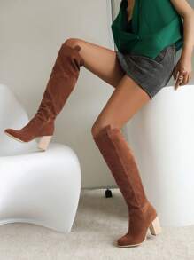 Stylish Outdoor Warmth And Leisure Slip-On Shaft Chunky Heel High-Heeled Women's Large-Size Fashion Boots