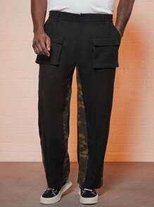 Manfinity Homme Men Plus Camo Print Flap Pocket Cargo Pants - Black - View 1