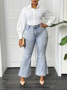 SHEIN LUNE 大碼高腰牛仔喇叭褲 - 淺色水洗藍 - 查看 1