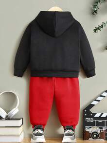 男小童標語和卡通圖案連帽衫和運動褲 - 彩色 - 查看 2