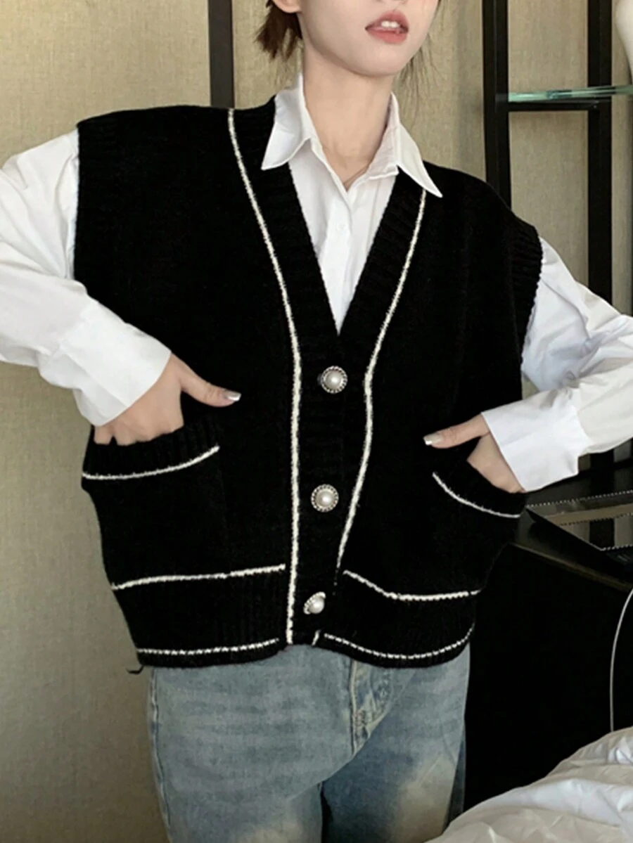 Women's Loose Fit Color Block Trim Knit Vest - Black - View 1