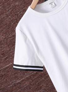 SHEIN Tween Boy Summer Casual Streetwear Daily Commute Letter Print Contrast Striped Tape Trim Short Sleeve T-Shirt And Shorts Set - Black - View 7