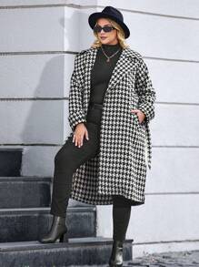 RueChic Plus Houndstooth Print Belted Overcoat - Black and White - View 5