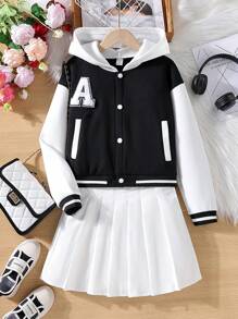 SHEIN 女大童字母貼布條紋飾邊連帽夾克&百褶半身裙 - 黑與白 - 查看 1