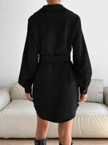 SHEIN Essnce 翻蓋口袋腰帶燈芯絨襯衫洋裝