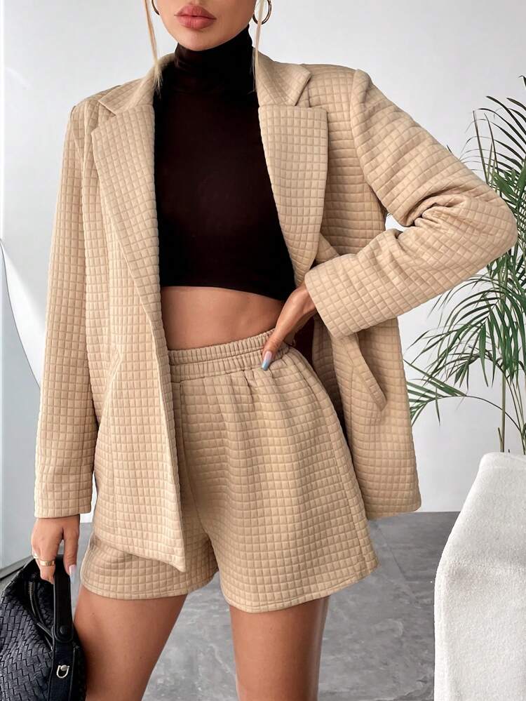 Lapel Neck Single Button Blazer & Shorts