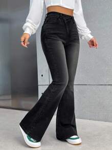 SHEIN EZwear Women's Solid Color Flared Jeans