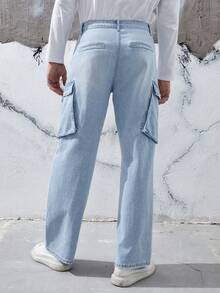 Manfinity EMRG Men Flap Pocket Side Cargo Jeans - Light Wash - View 2