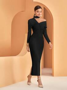 Modelyn 不对称领口褶饰开衩连衣裙长款晚礼服