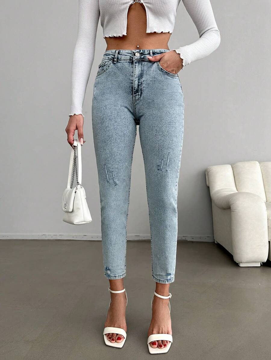 SHEIN Cottnline Ripped Tapered Jeans - Light Wash - View 1