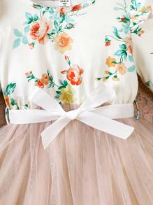 SHEIN Kleines Mädchen Kleid mit Gürtel, Blume Muster, Rüschenbesatz, Mesh Besatz,