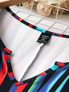 Calvaya 大碼滿版印花缺口領洋裝 - 彩色 - 查看 3