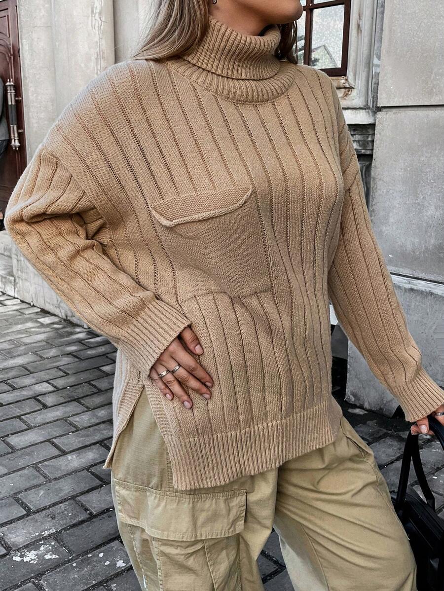 Flirla Hơn Áo cao cổ Thả vai Vá Túi Viền chia cắt Áo len - Màu be - Xem 1