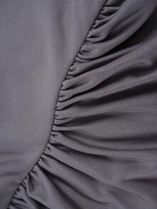 SHEIN ICON 高領露背短款背心和不對稱下擺半身裙 - 灰色 - 查看 7