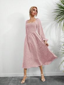 SHEIN VCAY 碎花方領荷葉袖洋裝 - 粉色 - 查看 3