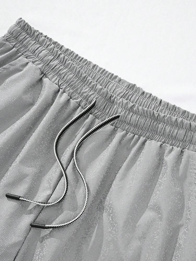 Men Drawstring Waist Slant Pocket Pants