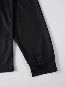 Manfinity 男士幾何印花1/4拉鍊POLO衫 - 黑色 - 查看 3