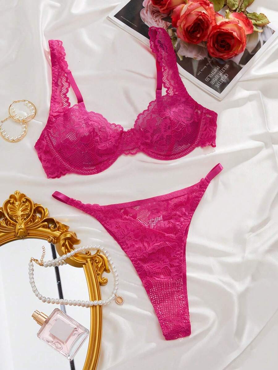 Lencería compuesta por sostén con aro con adorno de encaje floral y tanga - Rosa Fucsia - Ver 1